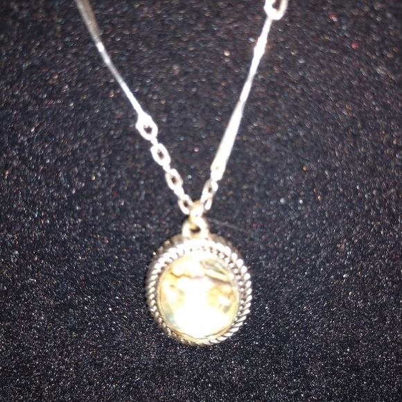 Necklace - Picture 4 of 6